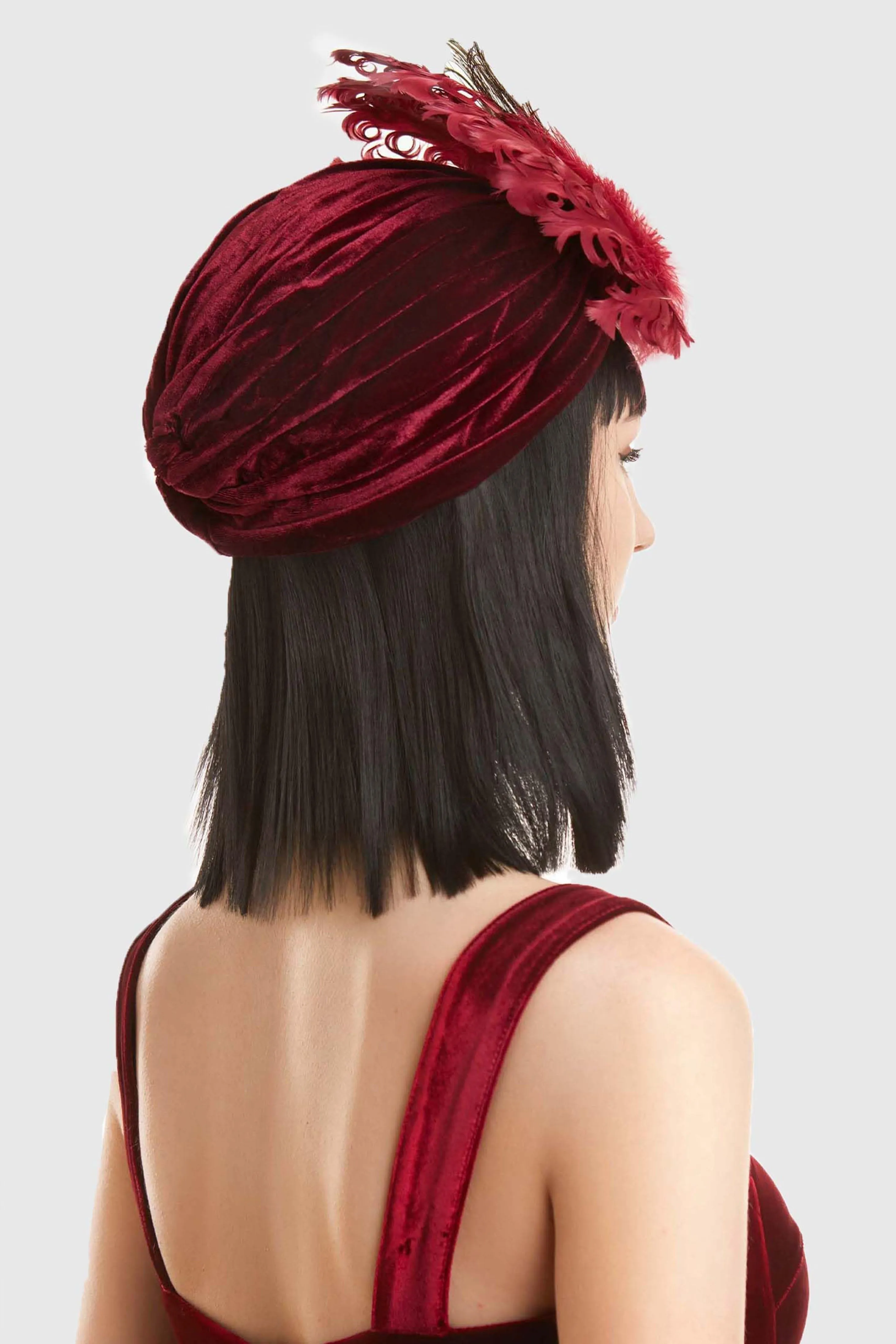 Elegant Feathered Peacock Turban Hat
