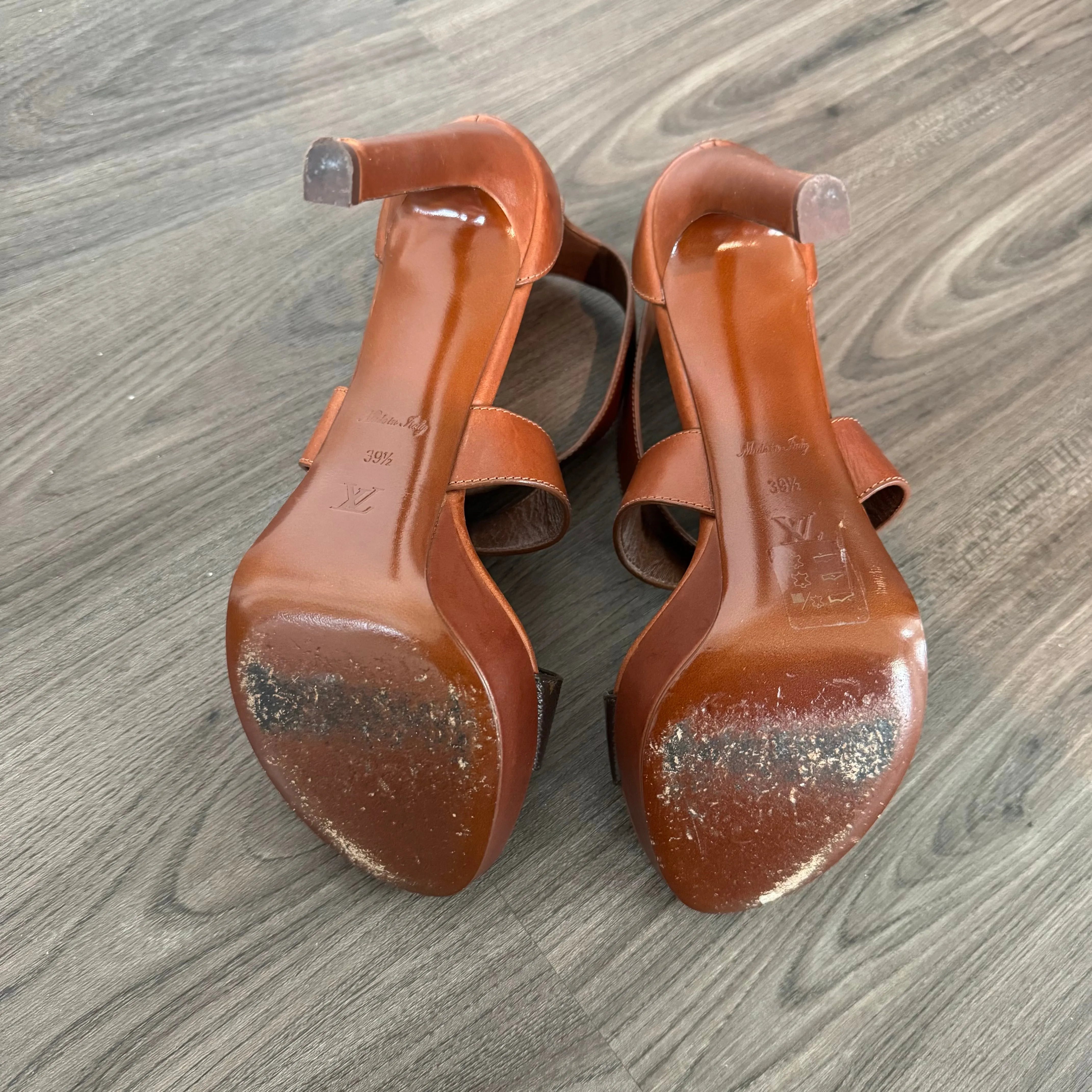 Louis Vuitton Horizon Platform Sandals