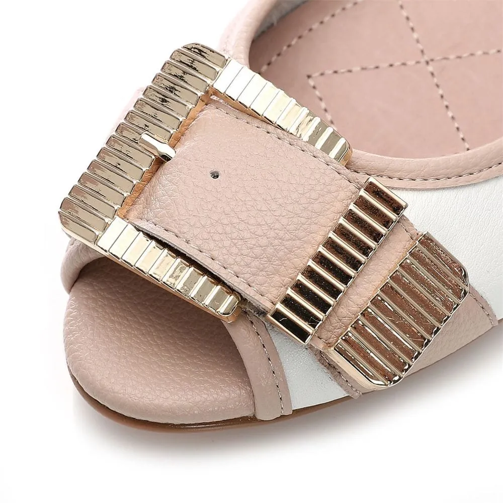 Moda in Pelle Freyla white/nude leather flat, only size 3 left.