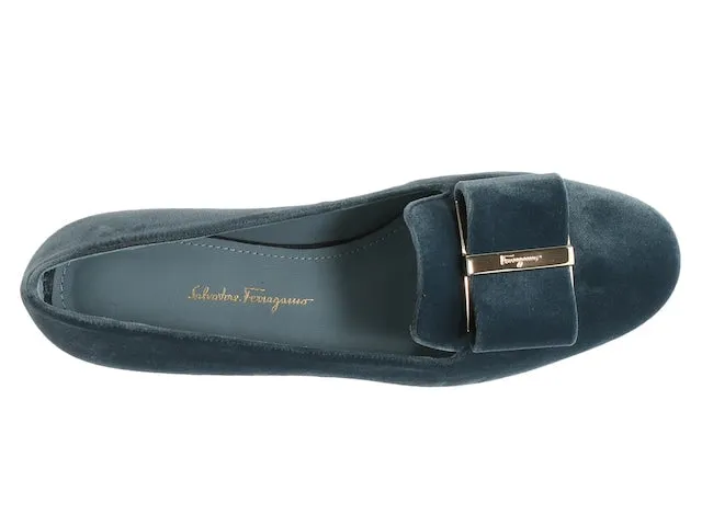 SALVATORE FERRAGAMO Sarno Women's 725068 Steel Blue Flats Size 6.5 D MSRP $695